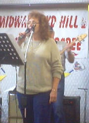 octvfd-2004-ladythatsingswiththebandalso.jpg